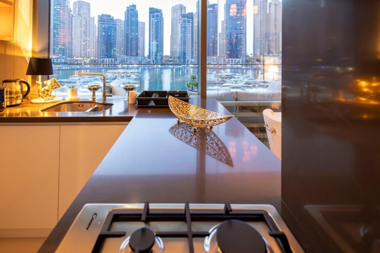 Vida Dubai Marina & Yacht Club , Hotel And Residences , Luxurious 2Br Exterior photo